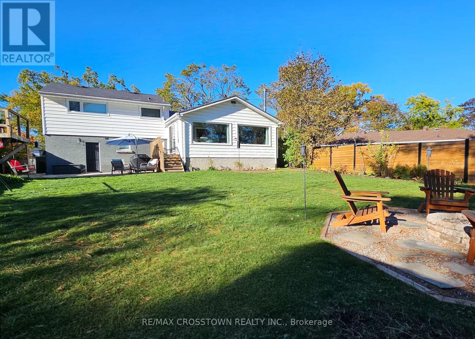 11 CASTLE DRIVE Image 37