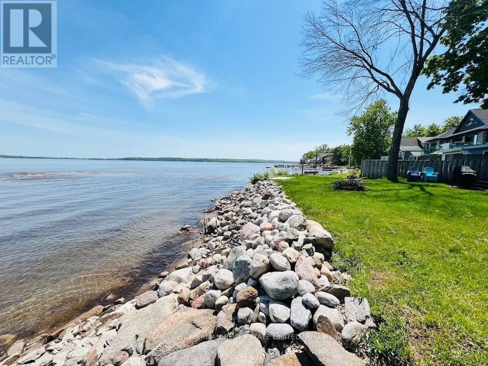 314 ROBINS POINT ROAD Image 32