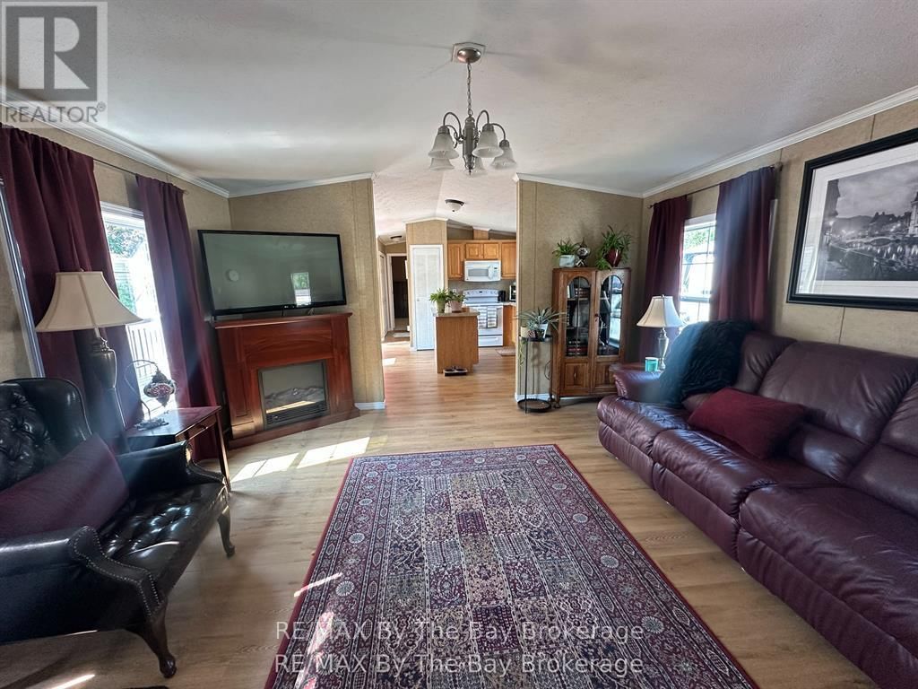 40 GEORGIAN GLEN DRIVE Image 5