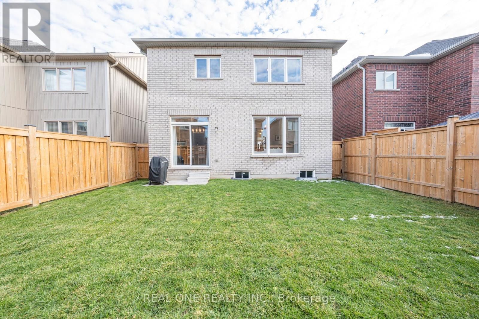 28 KERR STREET Image 42