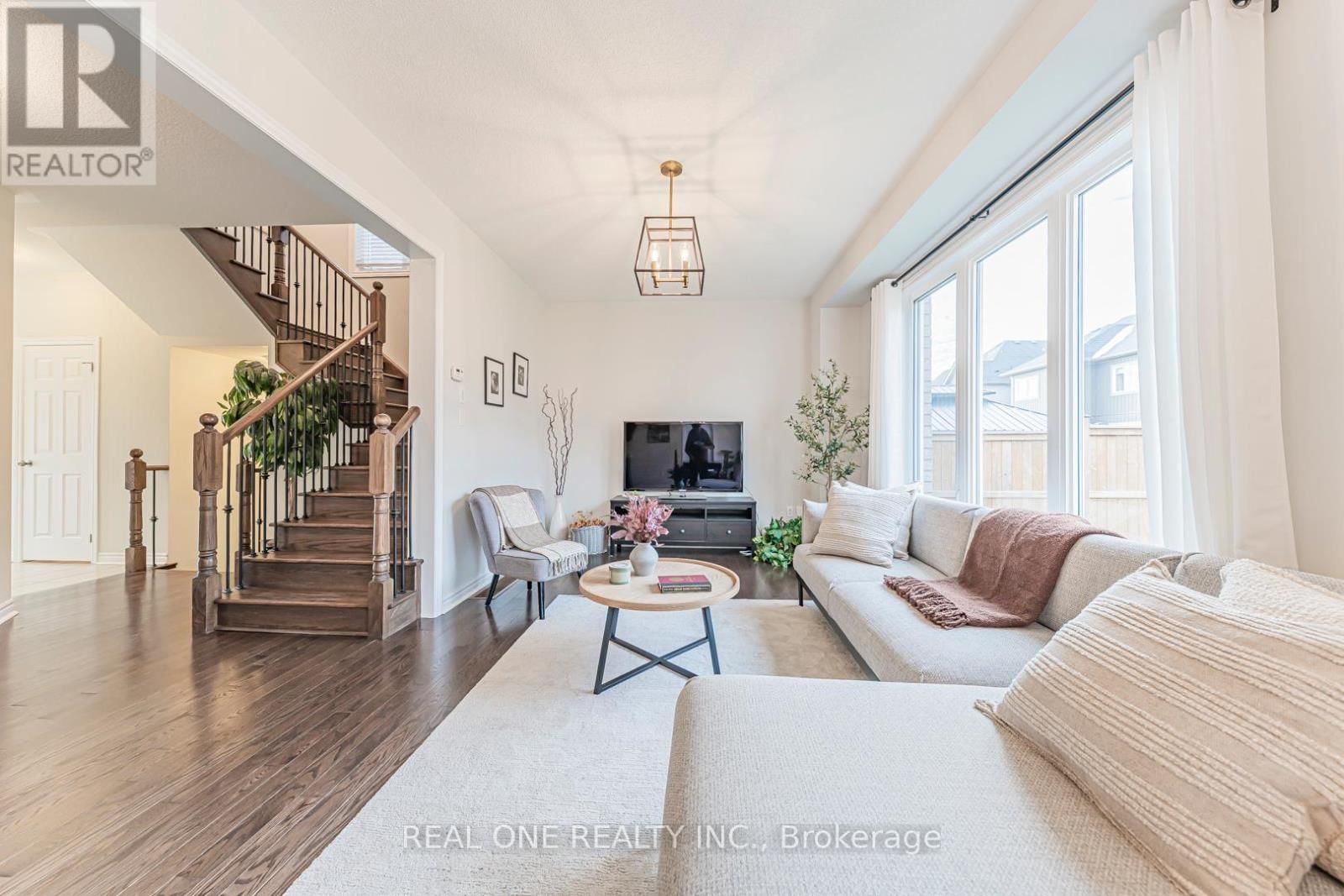 28 KERR STREET Image 6