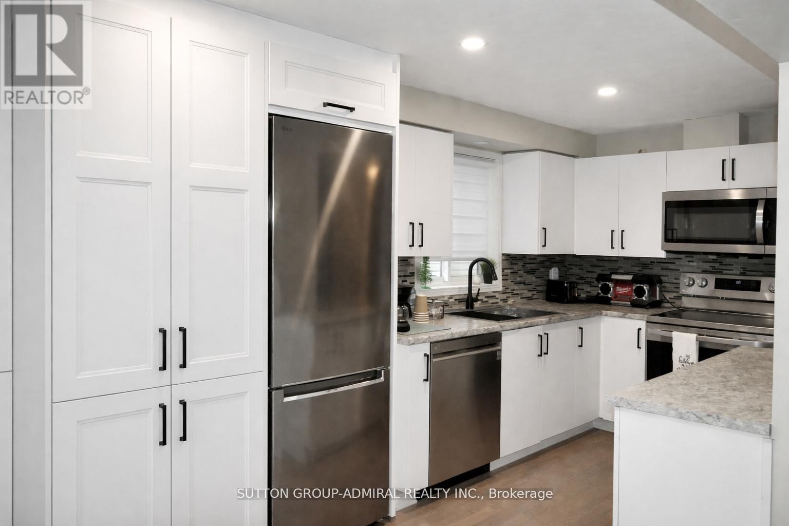 133 COLUMBIA ROAD Image 10