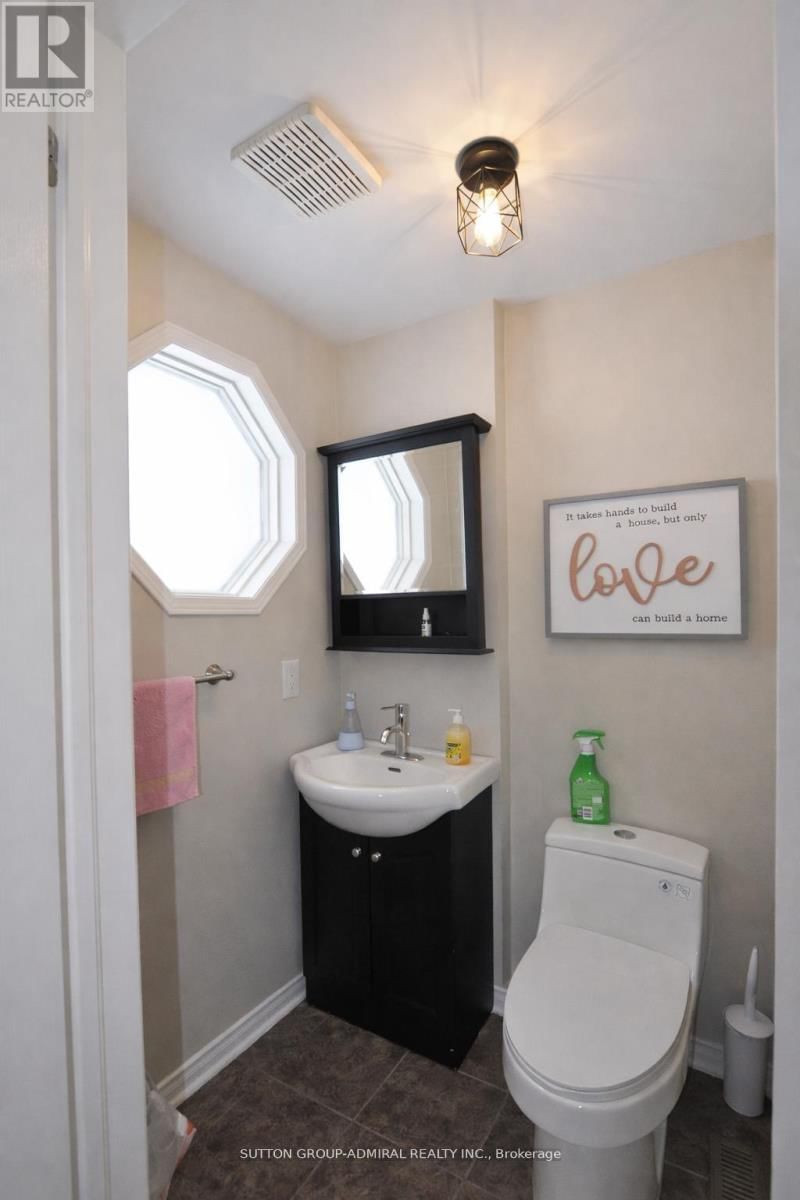 133 COLUMBIA ROAD Image 12