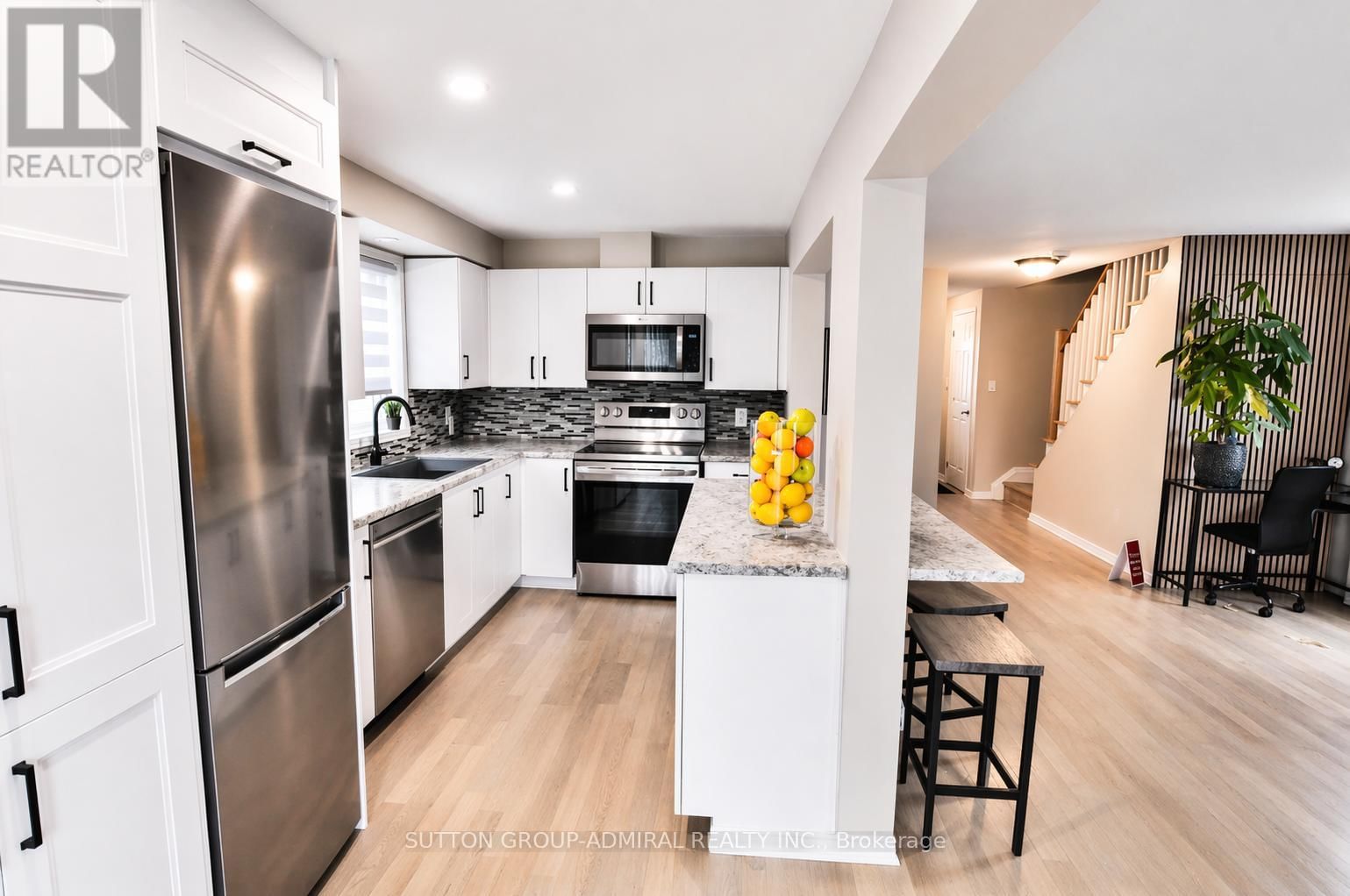 133 COLUMBIA ROAD Image 15