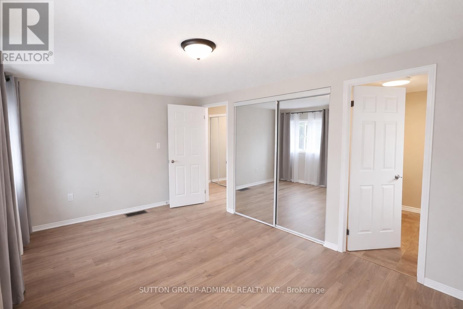 133 COLUMBIA ROAD Image 24