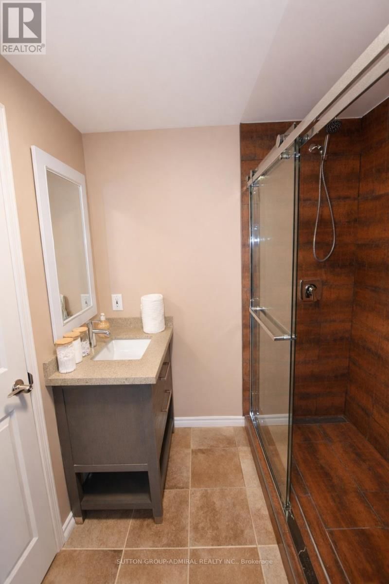 133 COLUMBIA ROAD Image 32