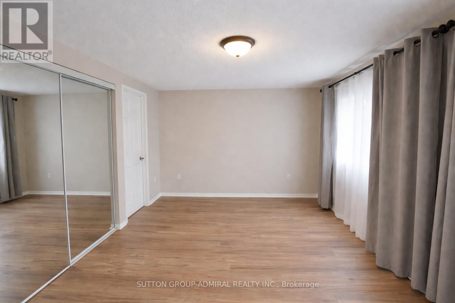 133 COLUMBIA ROAD Image 41