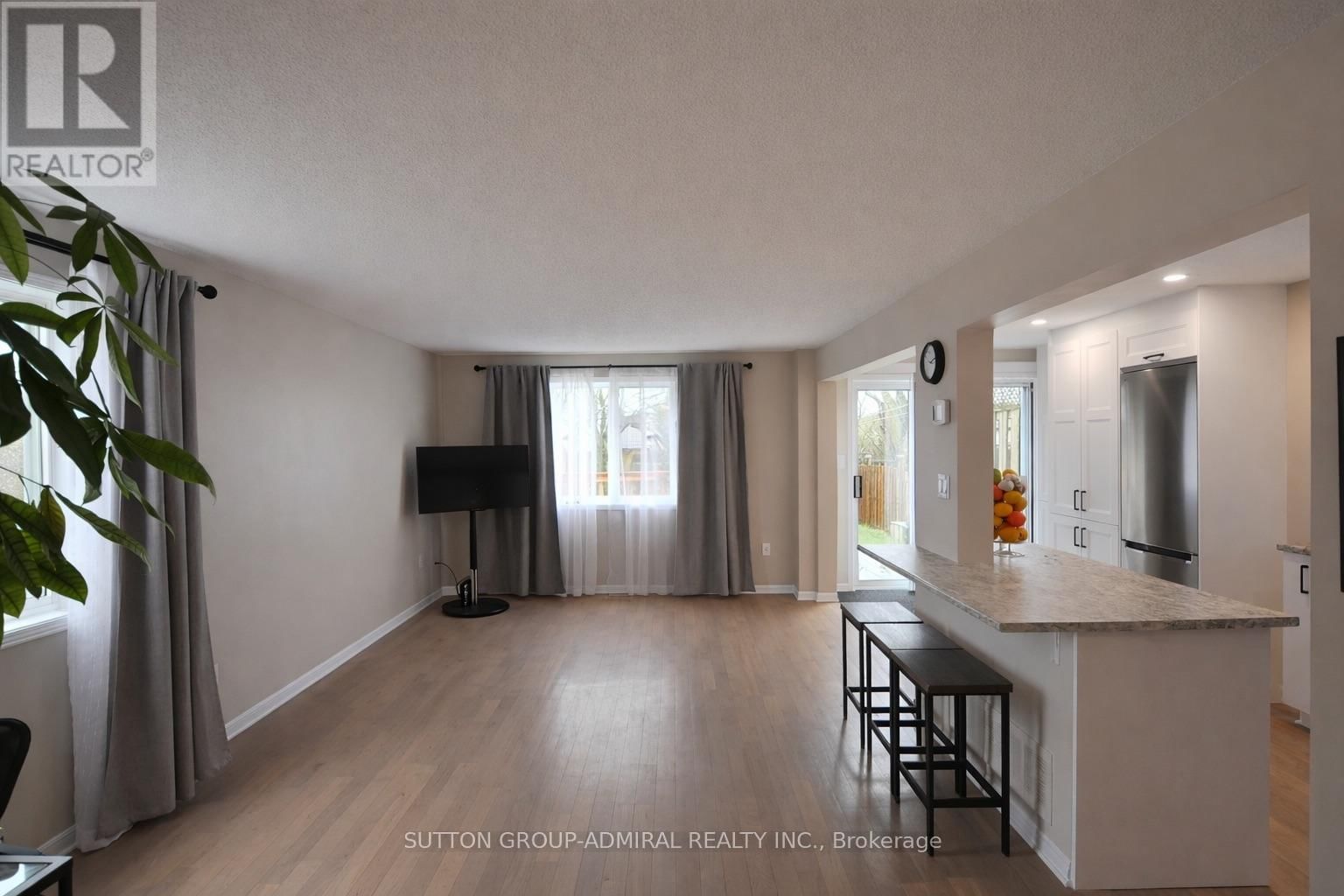 133 COLUMBIA ROAD Image 45