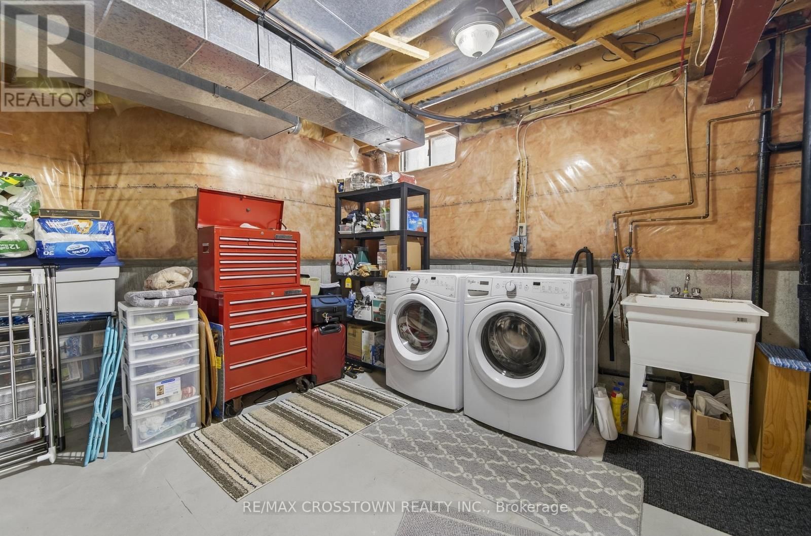 99 BISHOP DRIVE Image 28