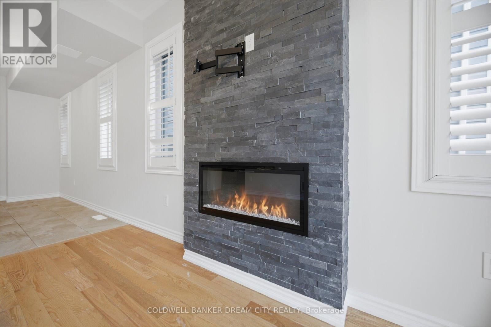 33 BANNISTER ROAD Image 15