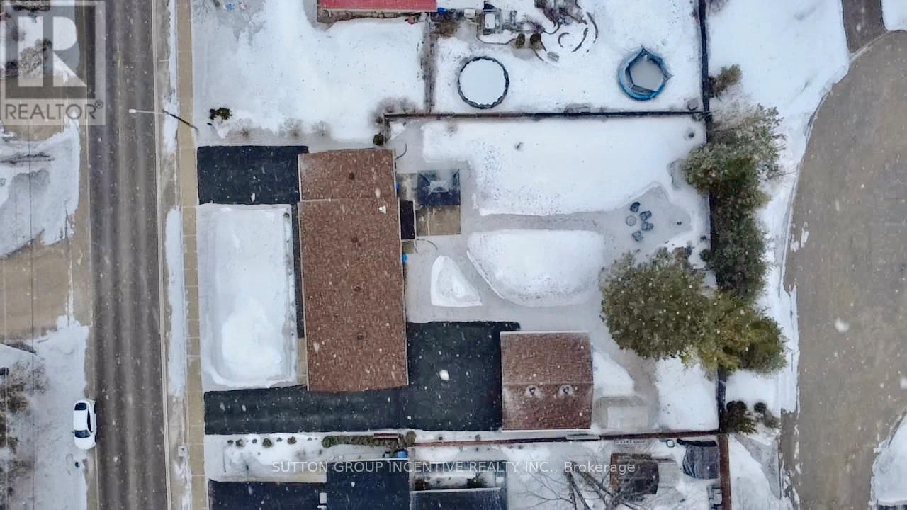 355 ZOO PARK ROAD Image 45