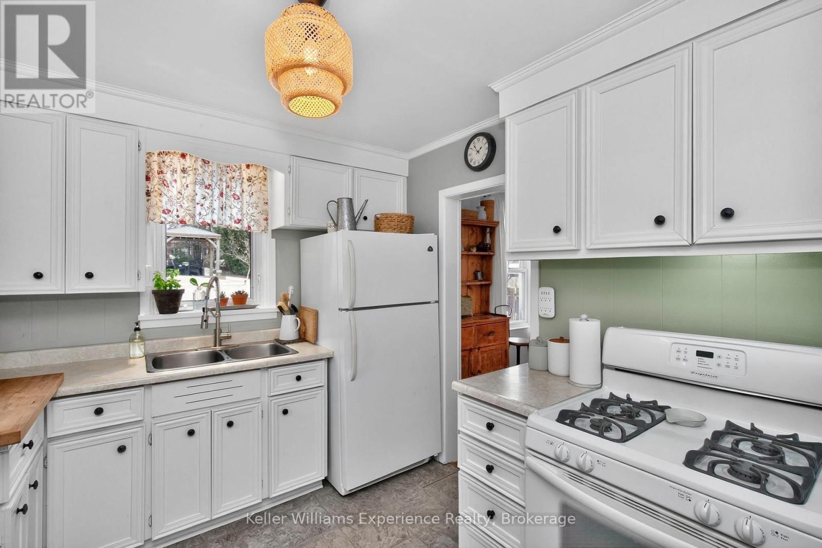 128 SEVENTH STREET Image 9