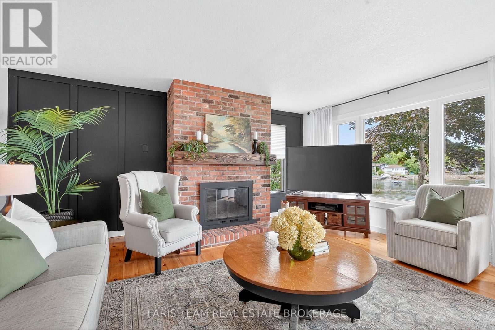 238 ROBINS POINT ROAD Image 13