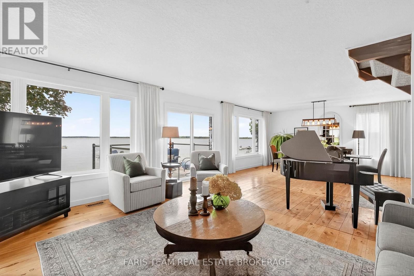 238 ROBINS POINT ROAD Image 14