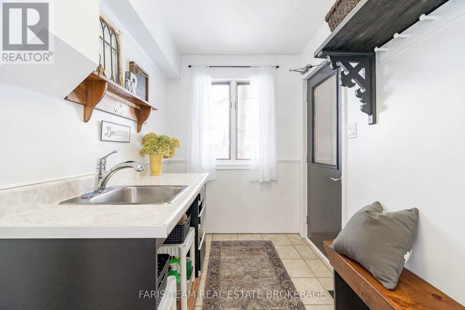 238 ROBINS POINT ROAD Image 17