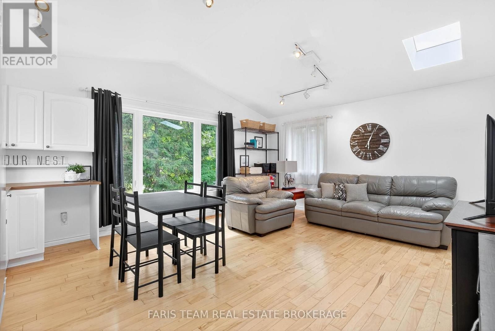 238 ROBINS POINT ROAD Image 20