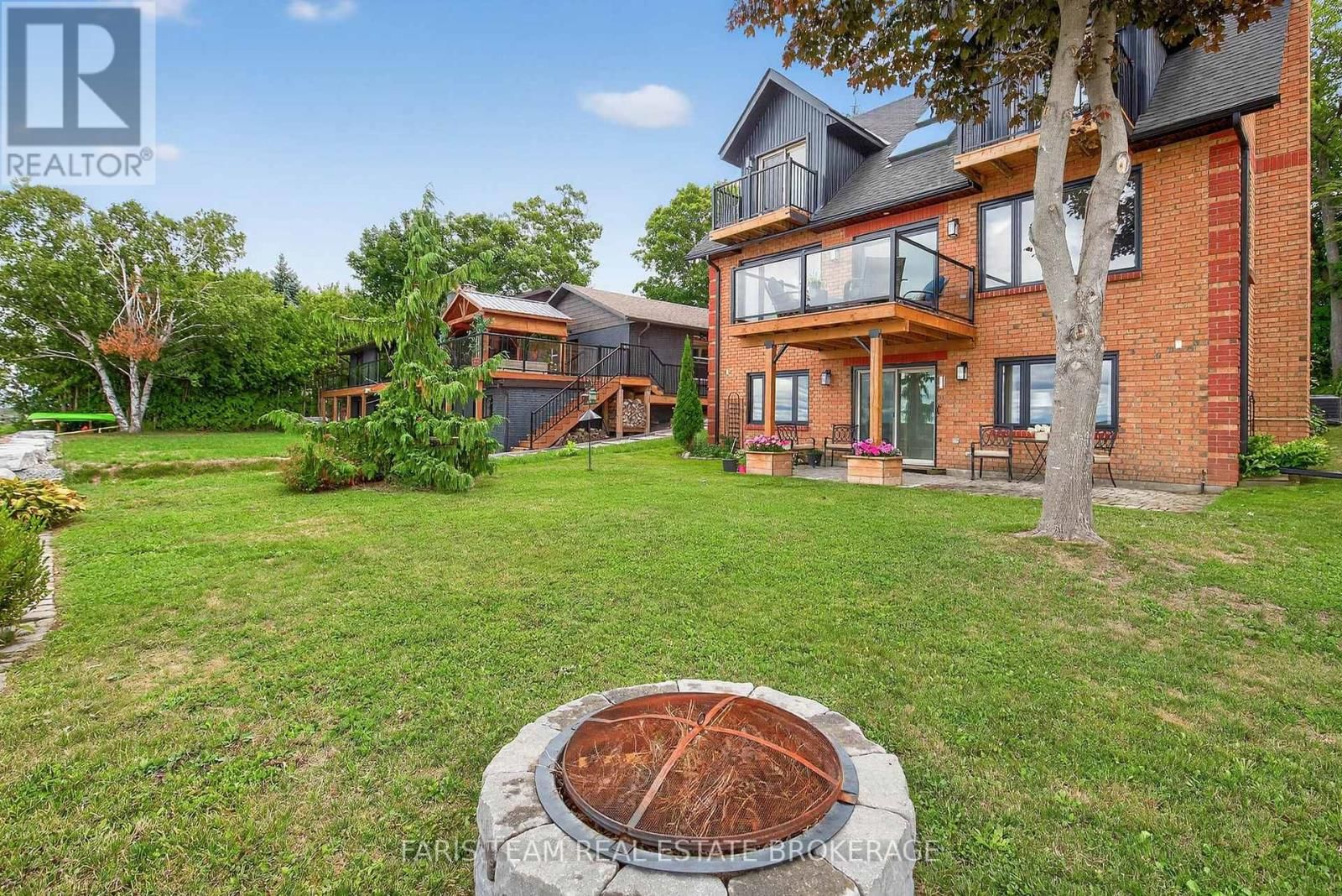 238 ROBINS POINT ROAD Image 45