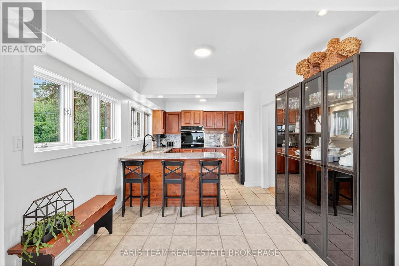 238 ROBINS POINT ROAD Image 7