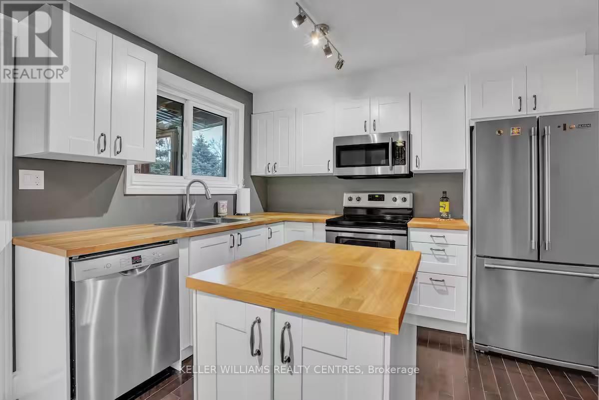 12 DEERPARK DRIVE Image 13