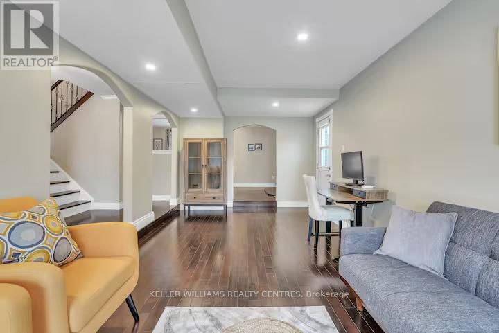 12 DEERPARK DRIVE Image 14