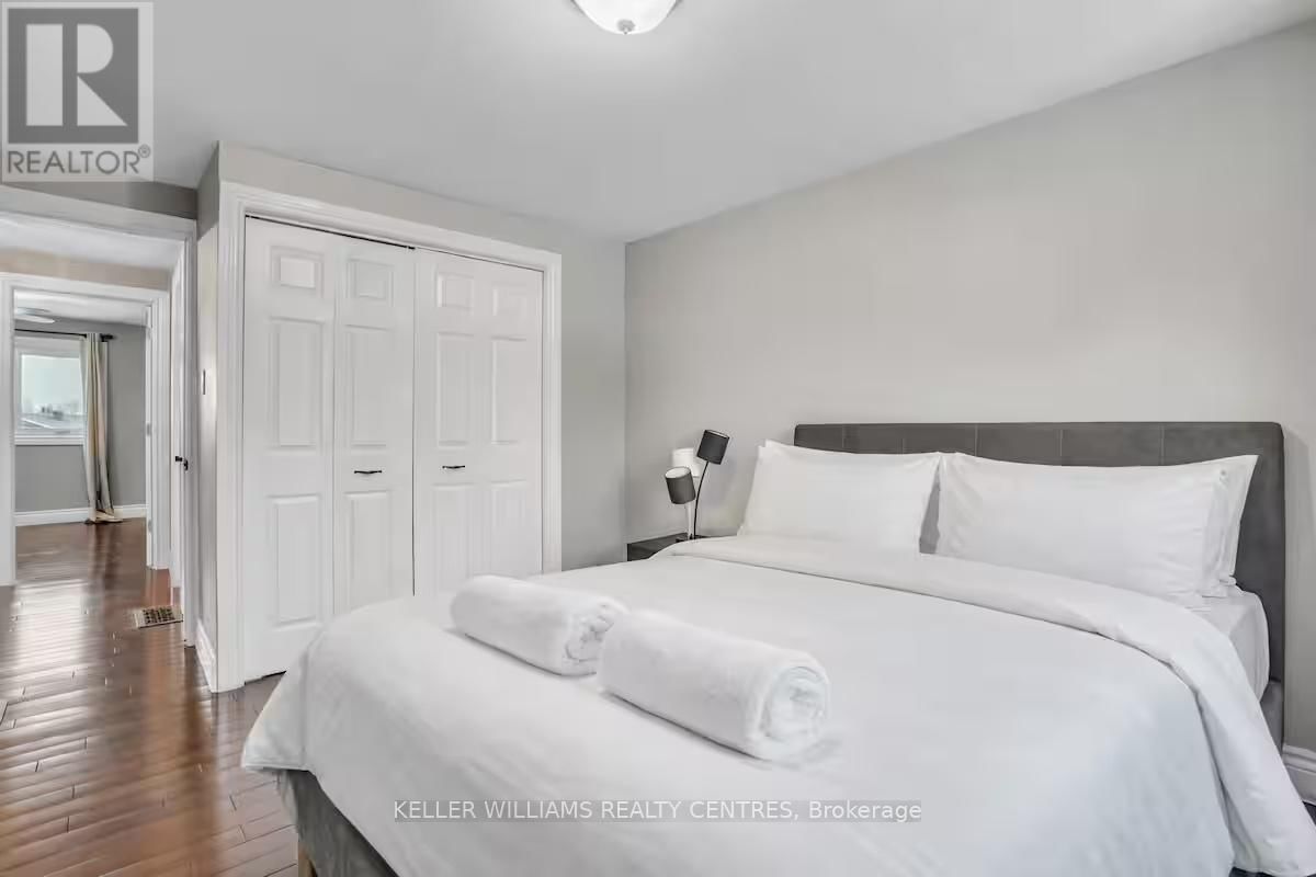 12 DEERPARK DRIVE Image 26