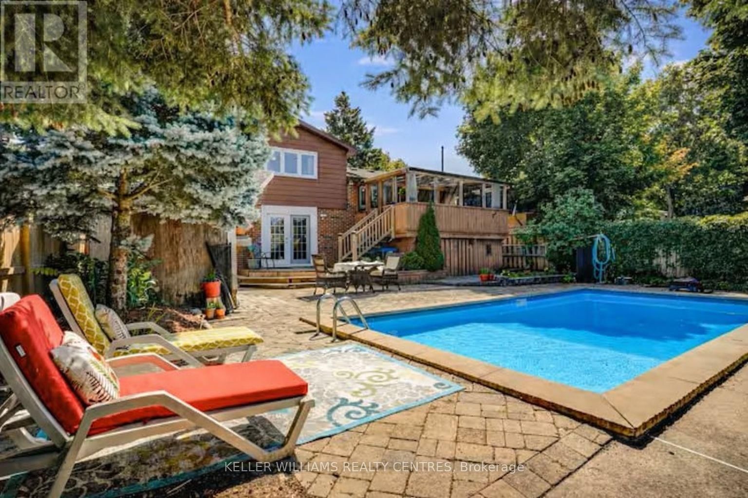 12 DEERPARK DRIVE Image 33