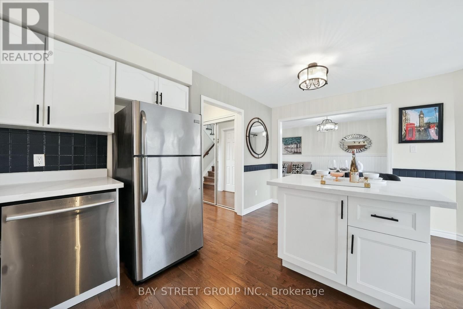 97 BISHOP DRIVE Image 15