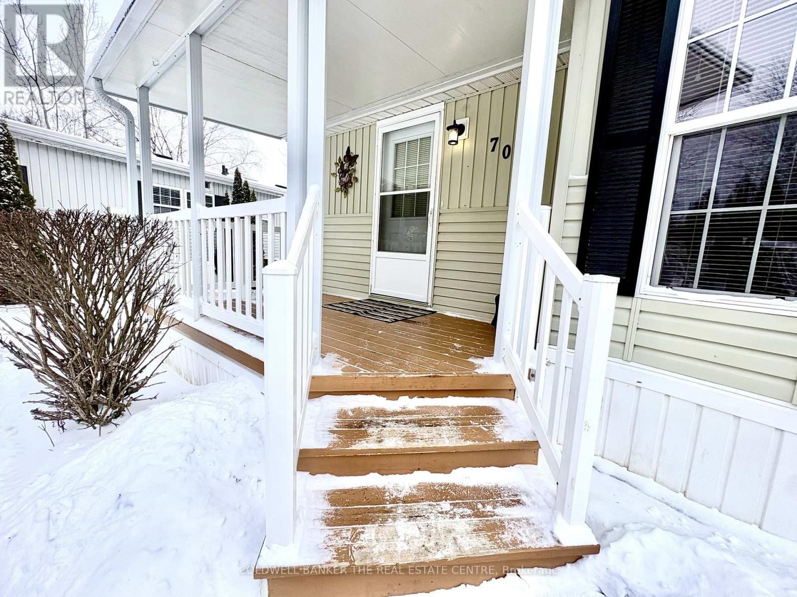 70 TOPAZ STREET Image 2