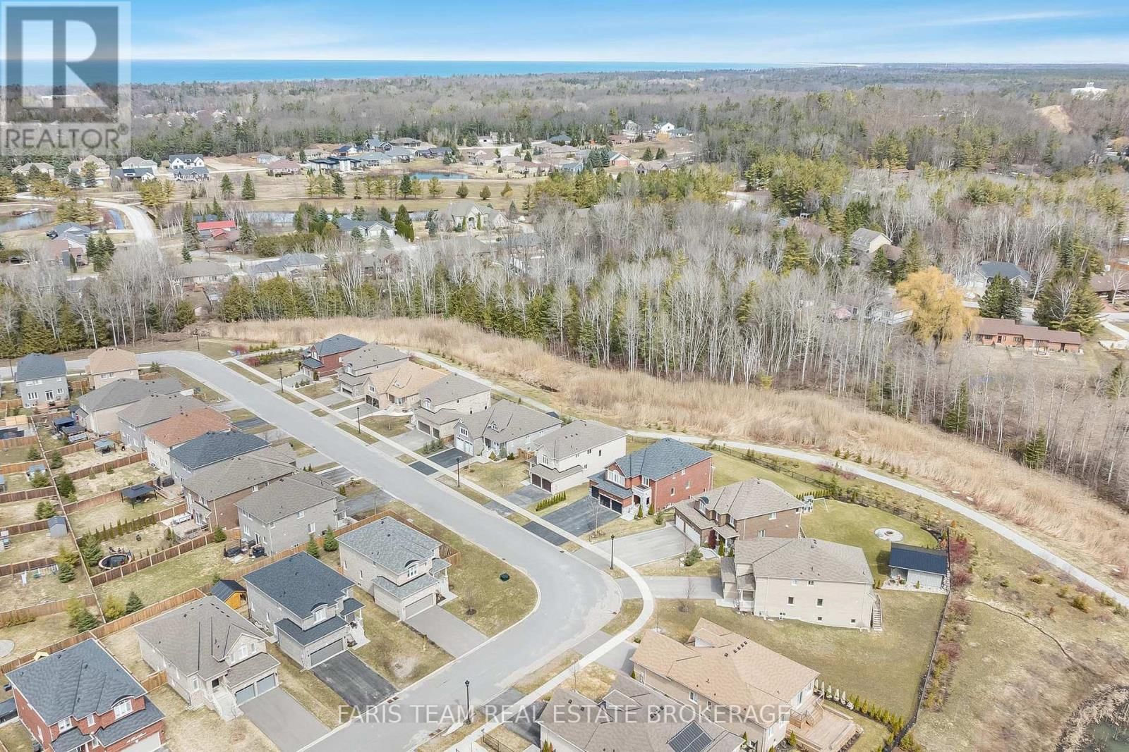 33 PEARL STREET Image 49