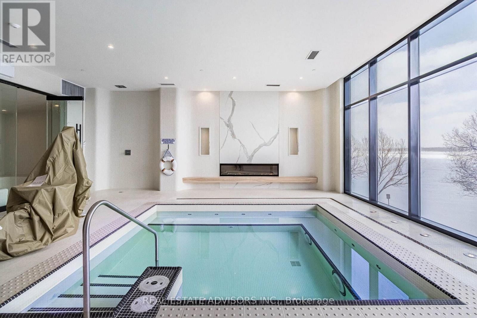 522 - 185 DUNLOP STREET EAST Image 18