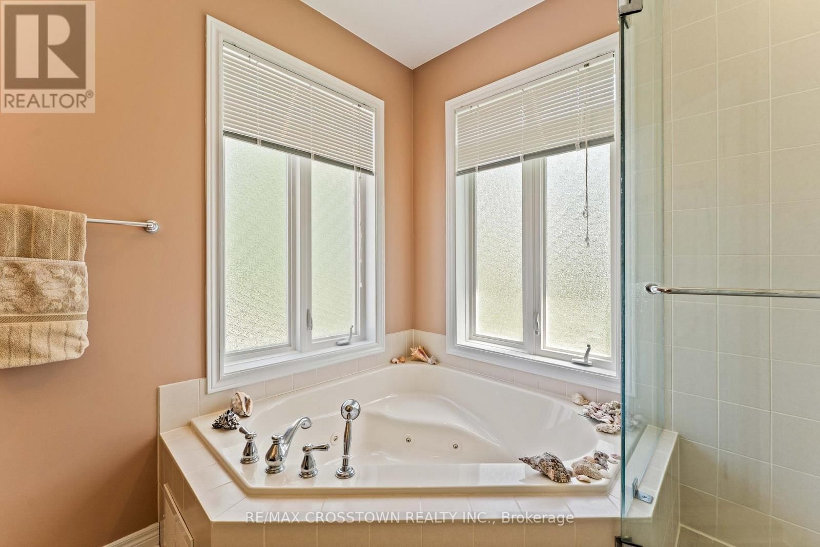 3545 TIMBERLINE AVENUE Image 23