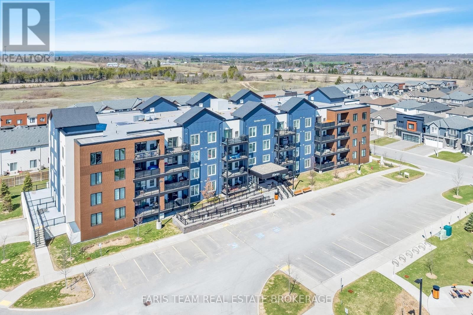 211 - 20 KODA STREET Image 1