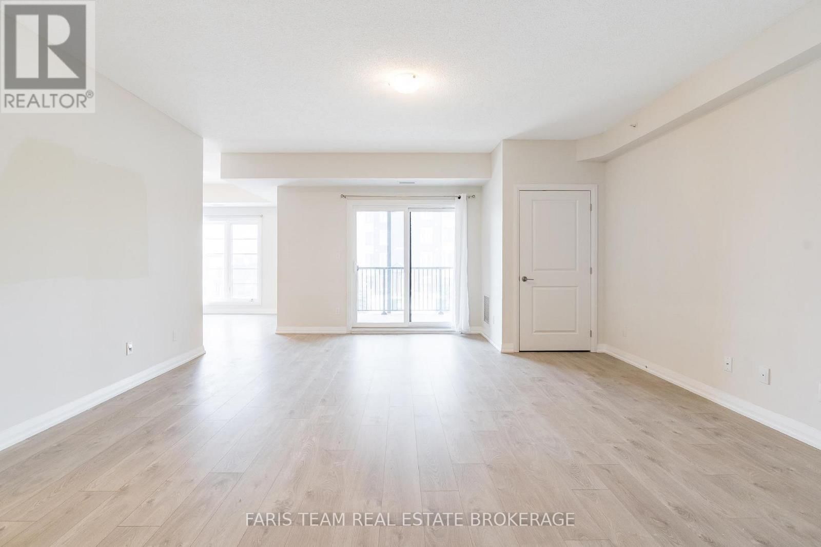 211 - 20 KODA STREET Image 15