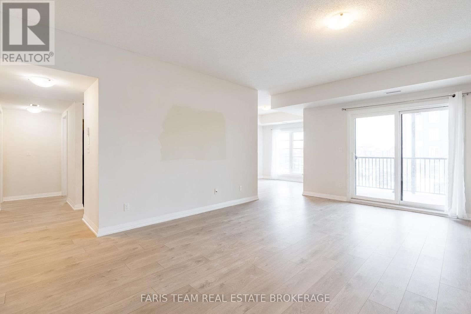 211 - 20 KODA STREET Image 16