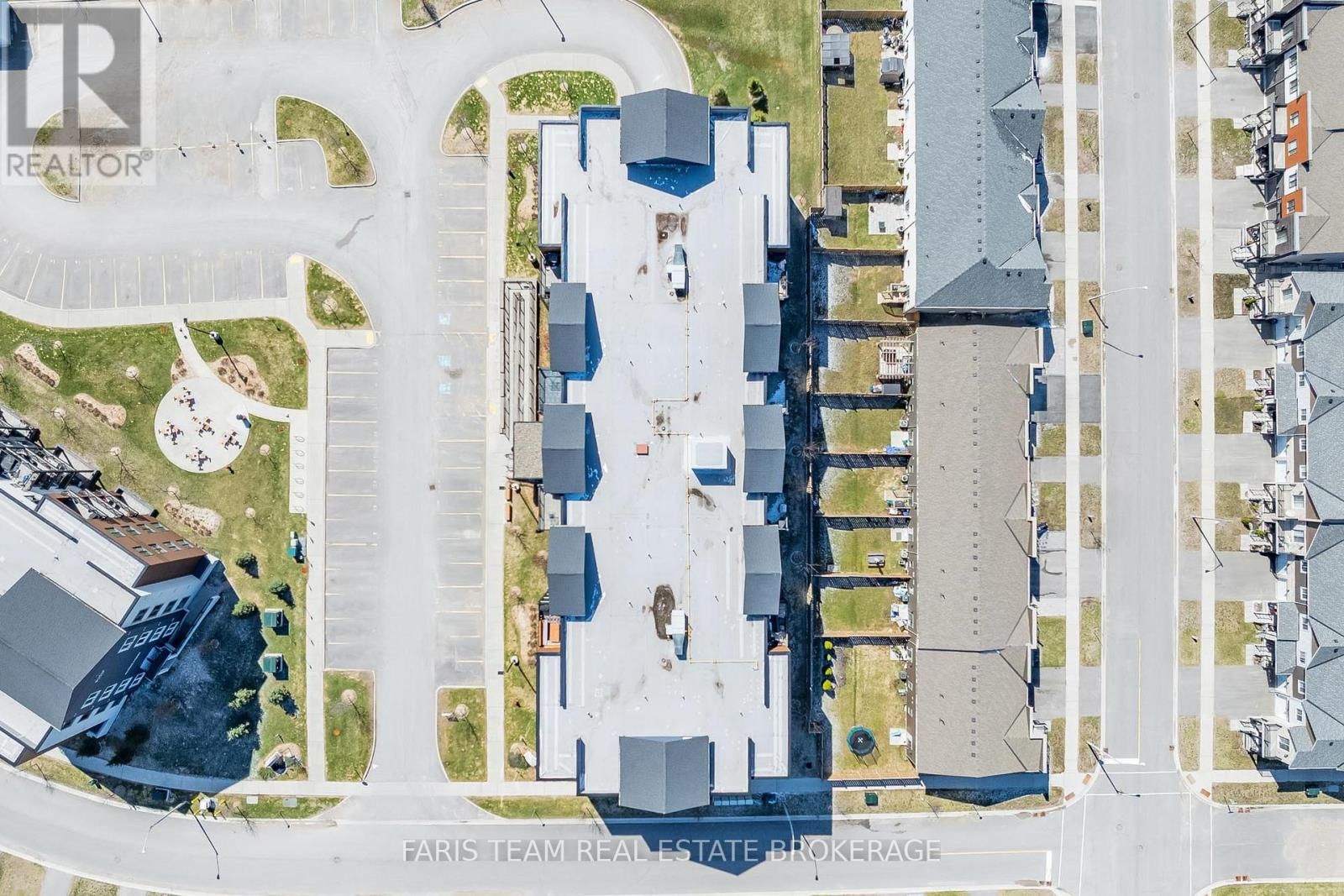 211 - 20 KODA STREET Image 36