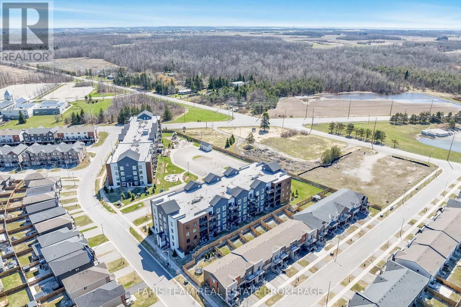 211 - 20 KODA STREET Image 37