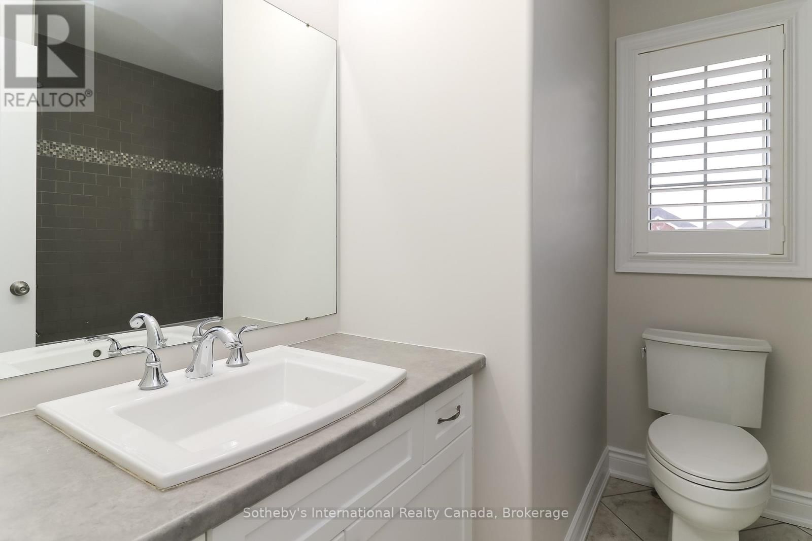 75 GARBUTT CRESCENT Image 43