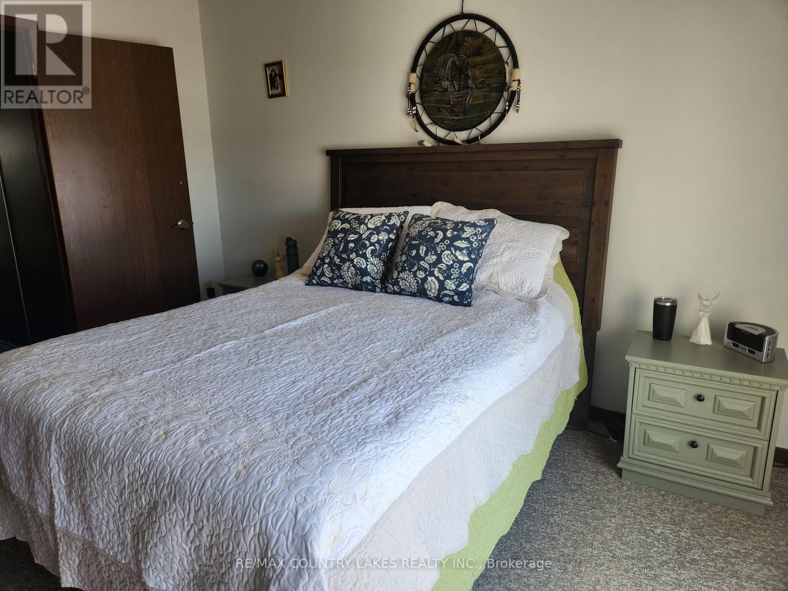 3 - 4 PARADISE BOULEVARD Image 19