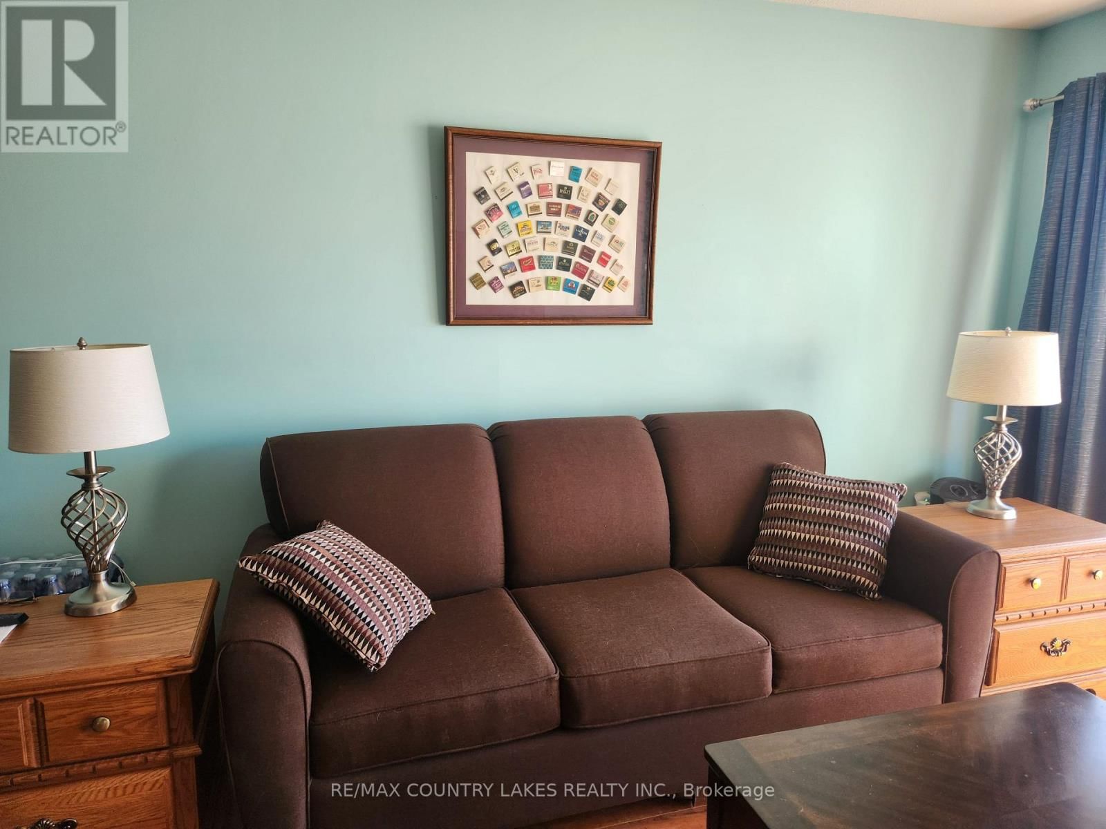 3 - 4 PARADISE BOULEVARD Image 2