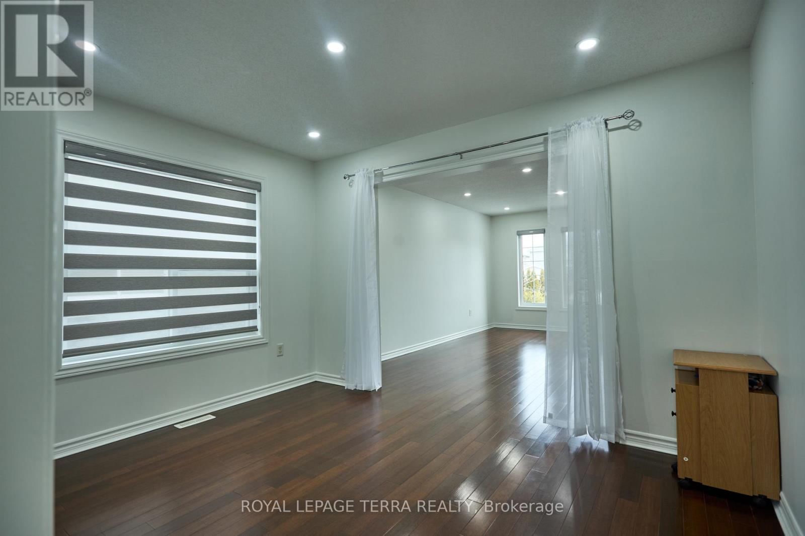 59 RUSSELL HILL DRIVE Image 13