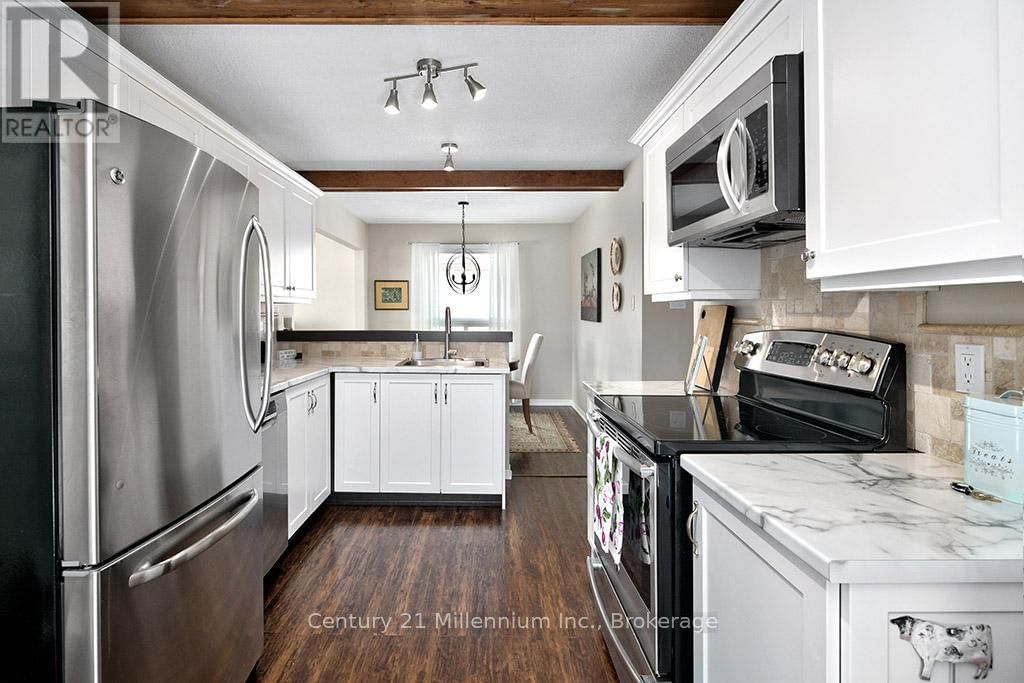 5 REID CRESCENT Image 23