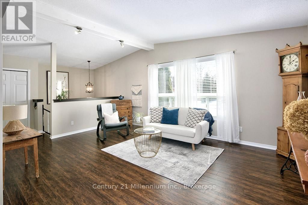 5 REID CRESCENT Image 7