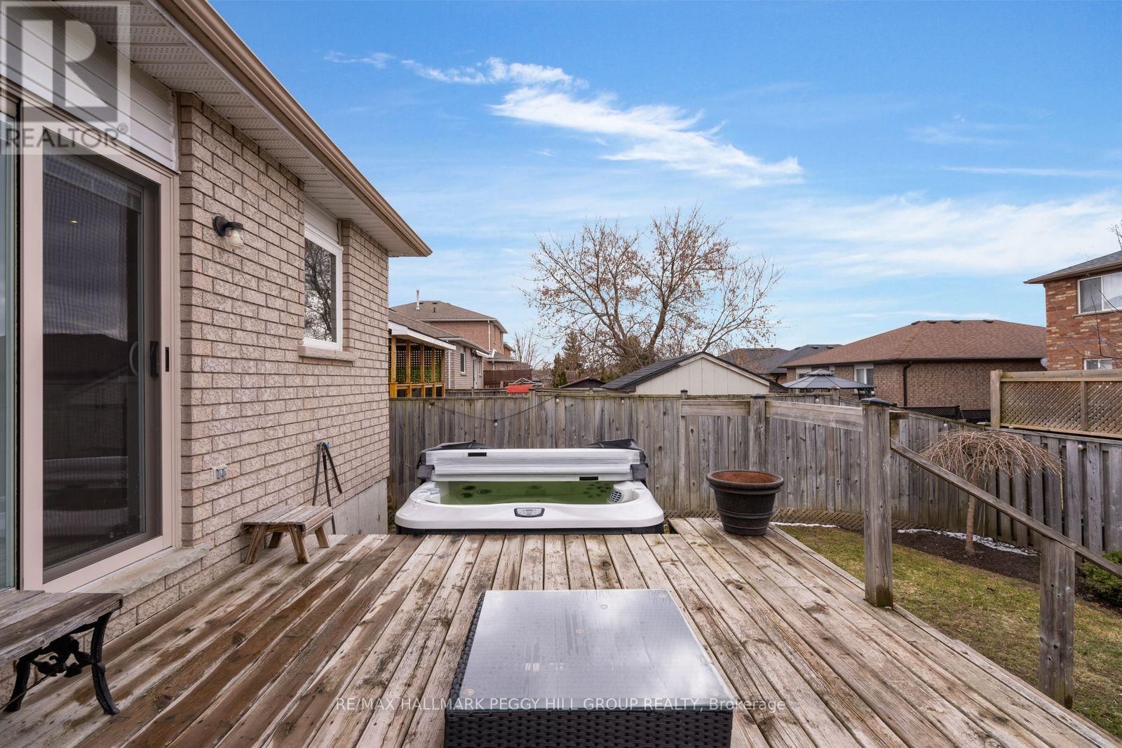 64A BIRD STREET Image 14