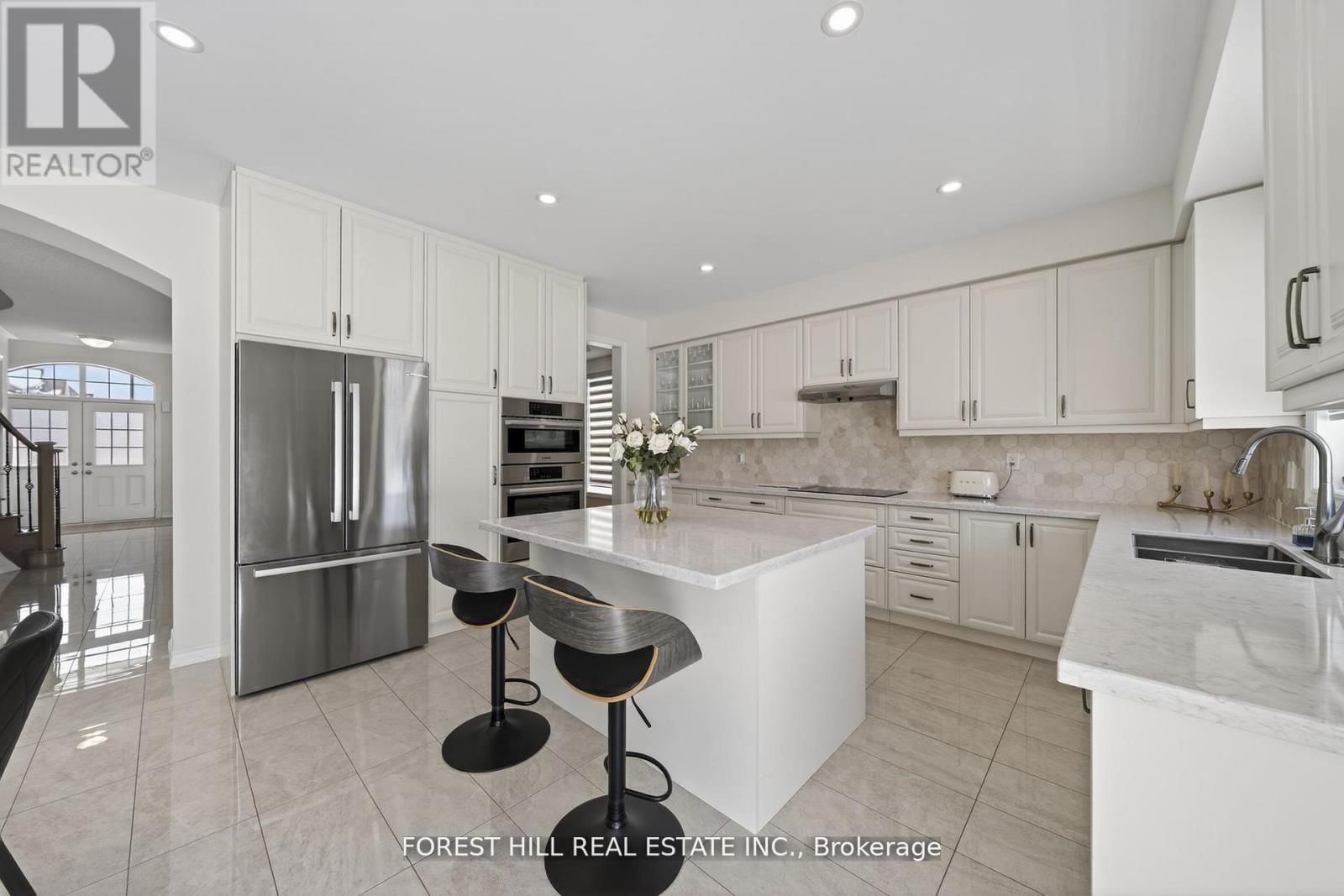 37 RUGMAN CRESCENT Image 14