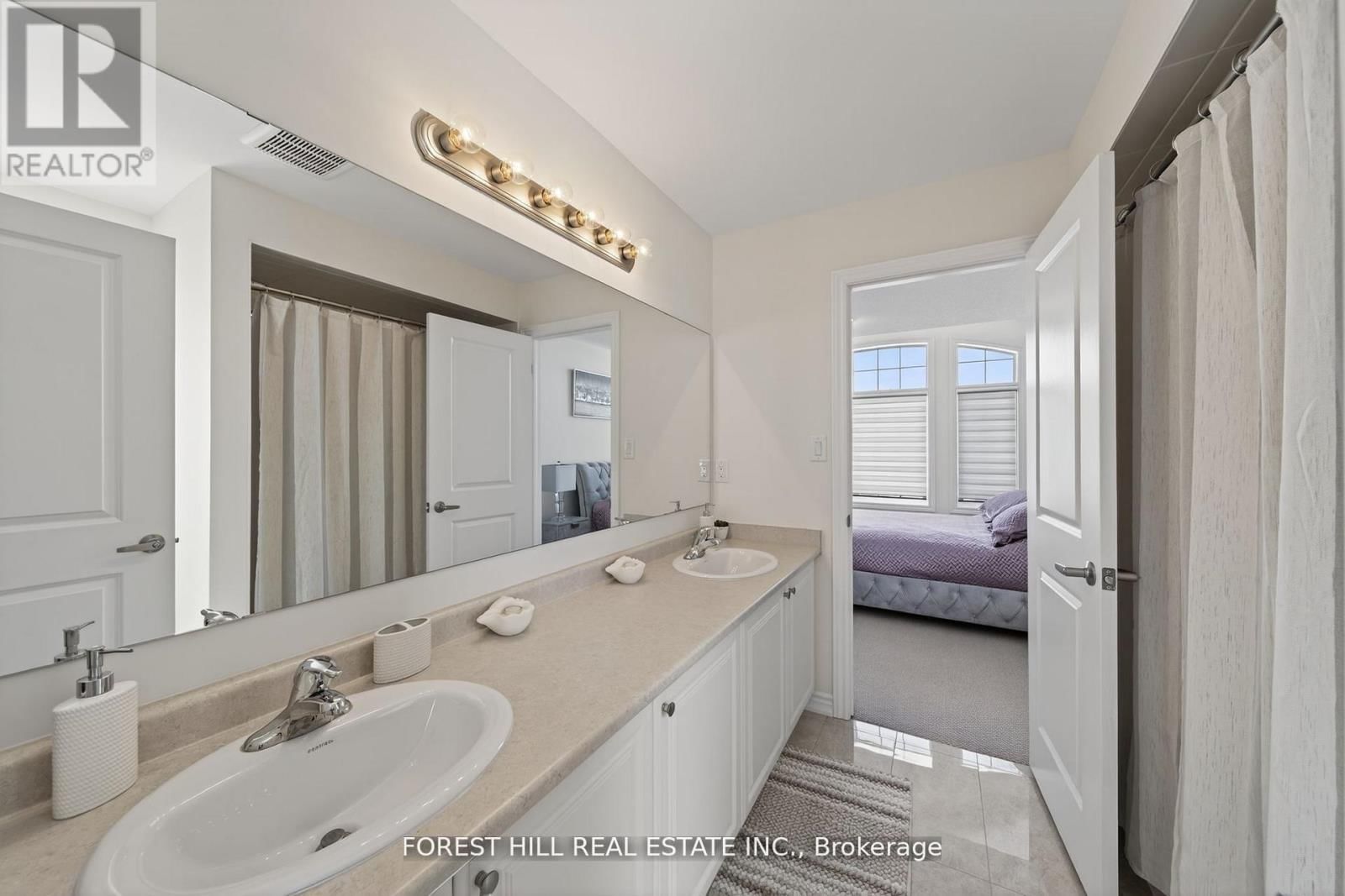 37 RUGMAN CRESCENT Image 23