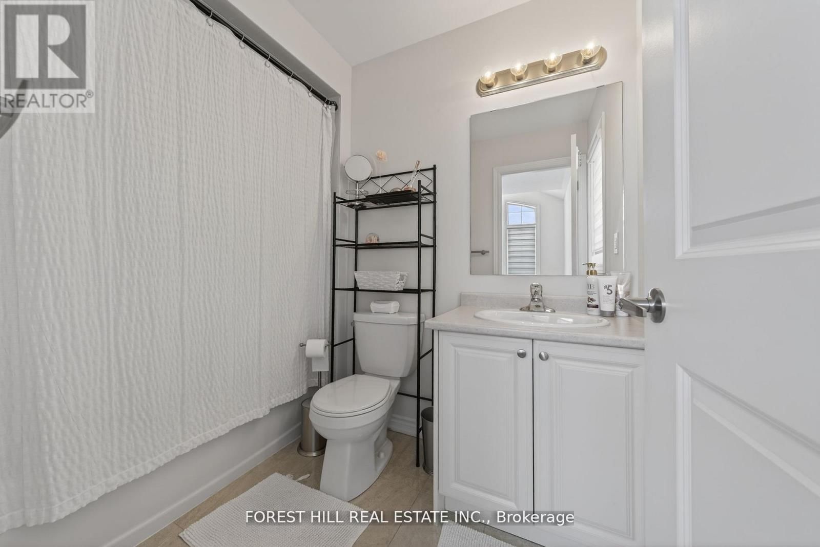 37 RUGMAN CRESCENT Image 26