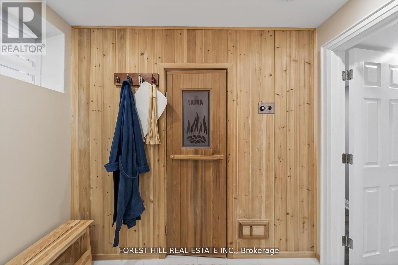 37 RUGMAN CRESCENT Image 31