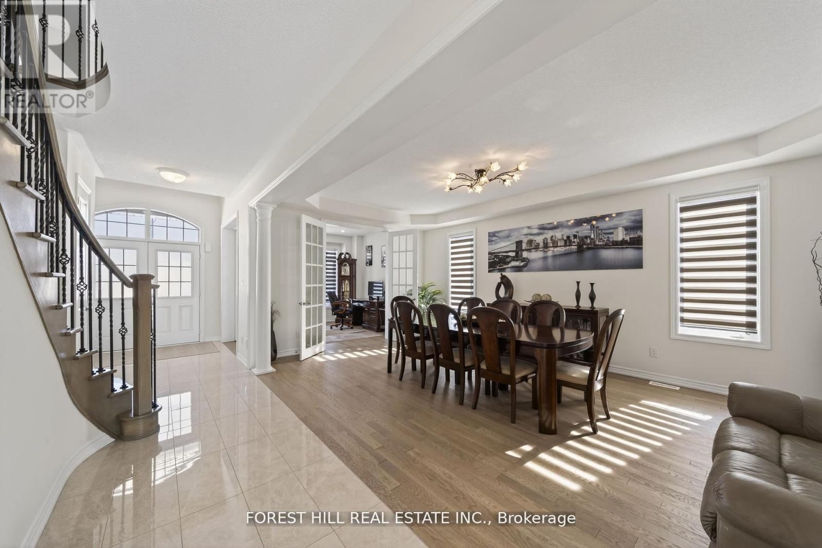 37 RUGMAN CRESCENT Image 9