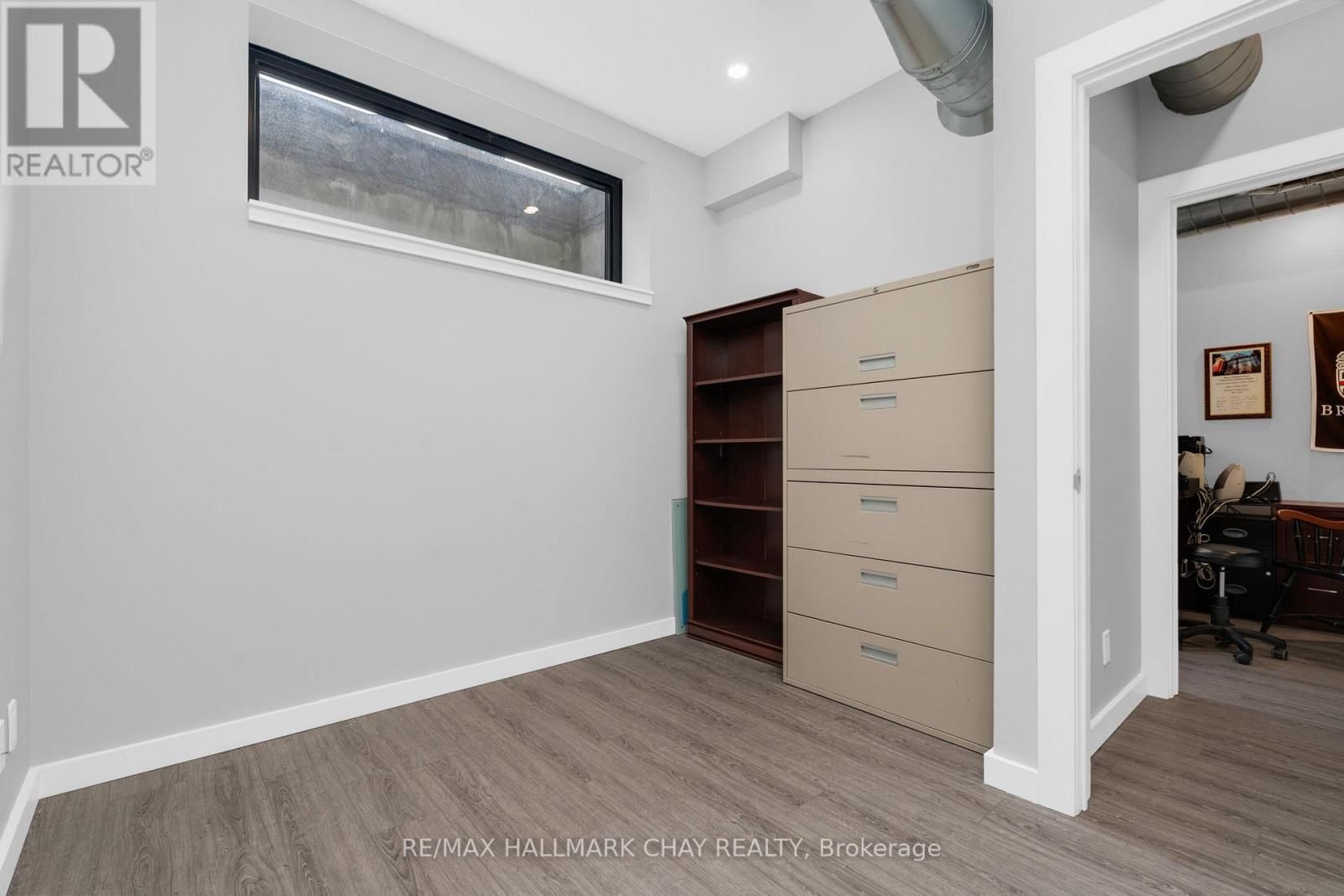 163 MARY STREET Image 3