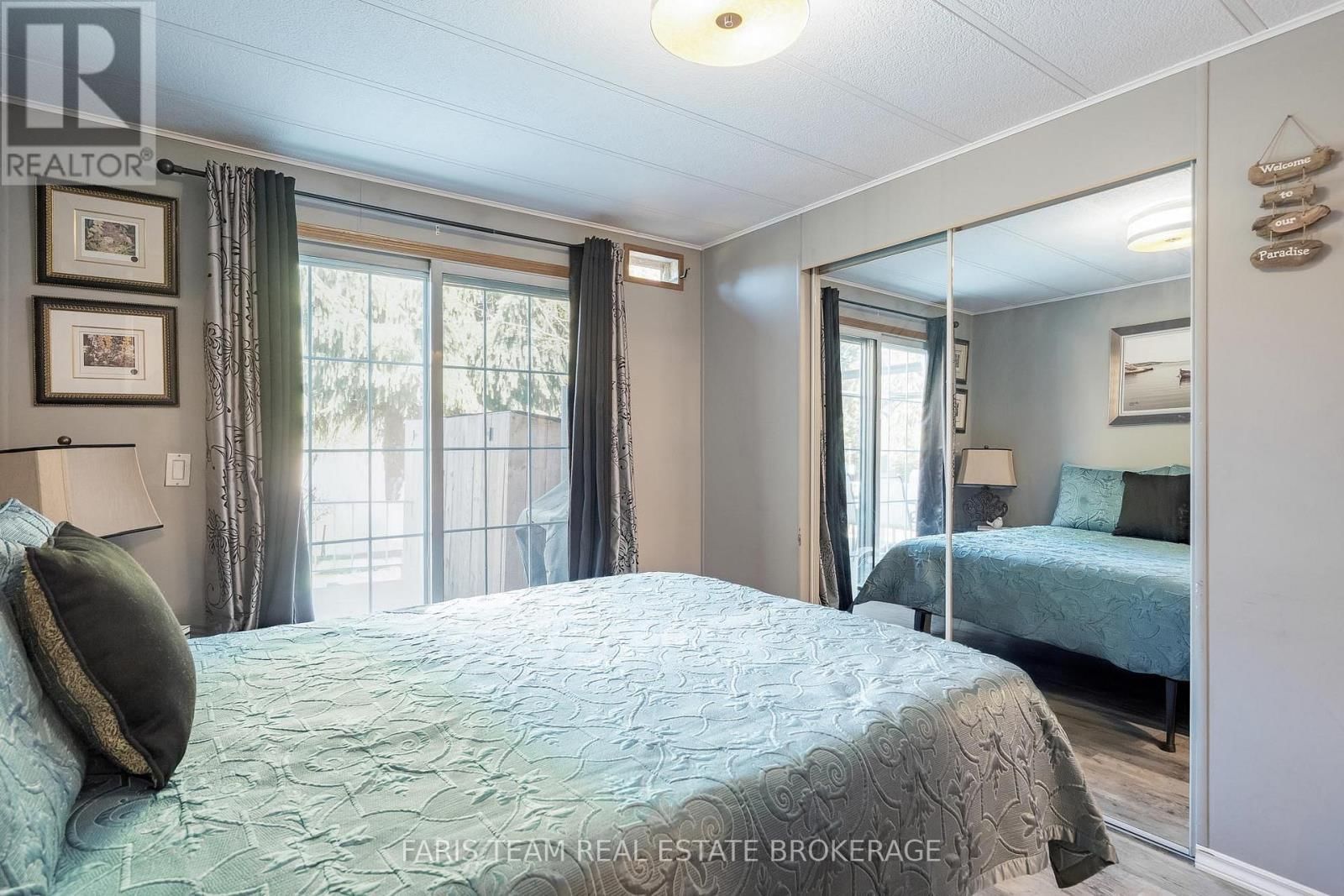 3 ST JAMES PLACE Image 15